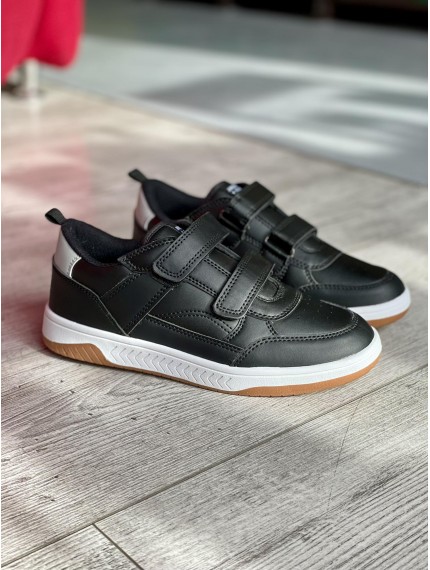 ДИТЯЧІ КРОСІВКИ AMERICAN CLUB BIG BLACK INI