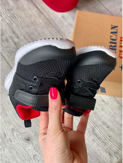 ДИТЯЧІ КРОСІВКИ AMERICAN CLUB BLACK TADEI