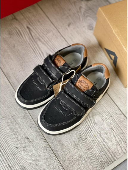 ДИТЯЧІ КРОСІВКИ AMERICAN CLUB BLACK POCK
