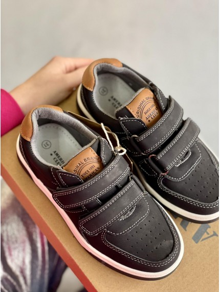 ДИТЯЧІ КРОСІВКИ AMERICAN CLUB BLACK POCK
